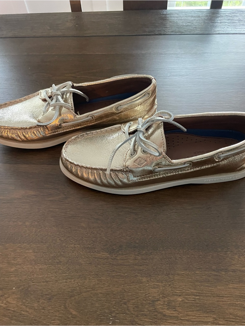 Sperry women's  Metallic Gold Boat Shoes - Picture 2 of 3
